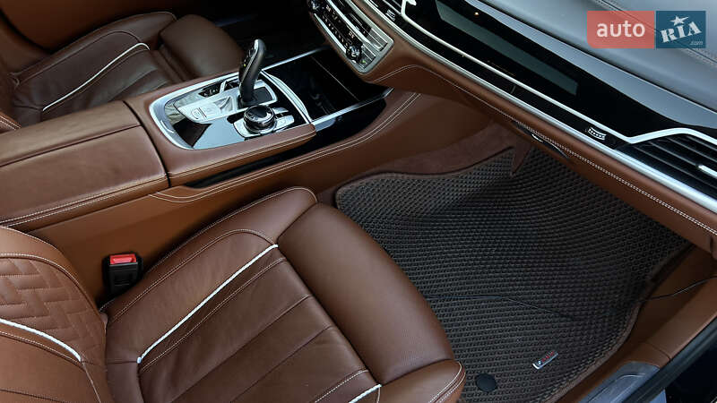 Седан BMW 7 Series 2017 в Львове фото 55 Седан BMW 7 Series 2017 в Львове