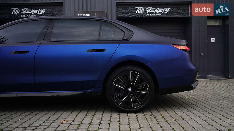 Седан BMW 7 Series 2024 в Львове фото 15 Седан BMW 7 Series 2024 в Львове