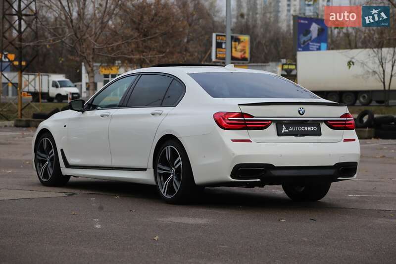 Седан BMW 7 Series 2016 в Киеве