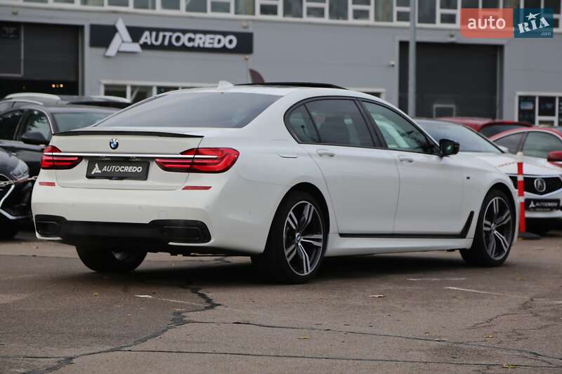 Седан BMW 7 Series 2016 в Киеве