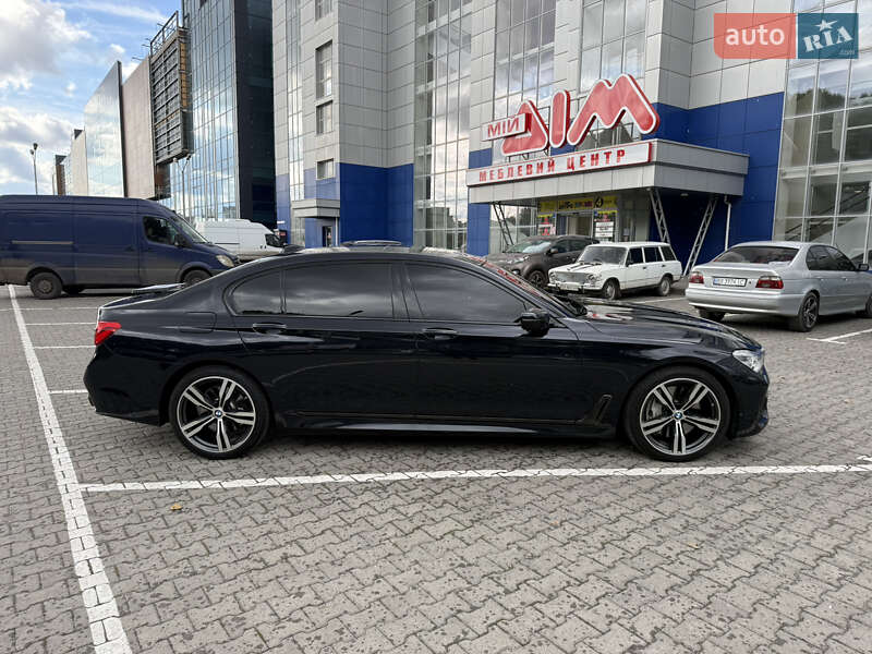 Седан BMW 7 Series 2019 в Киеве фото 2 Седан BMW 7 Series 2019 в Киеве