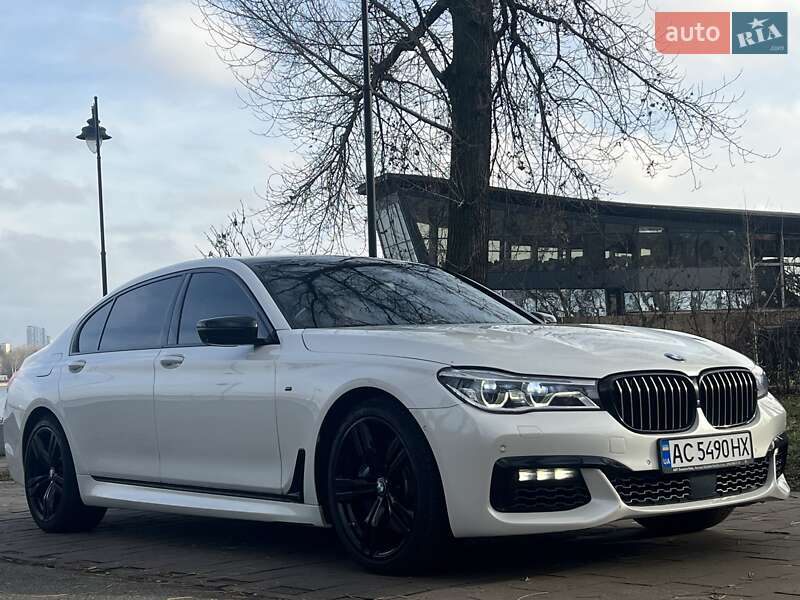Седан BMW 7 Series 2016 в Киеве