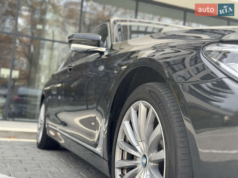 Седан BMW 7 Series 2016 в Рівному