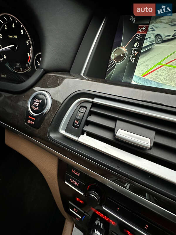 Седан BMW 7 Series 2013 в Киеве