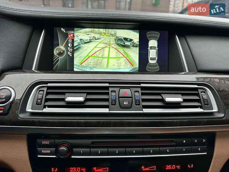 Седан BMW 7 Series 2013 в Киеве