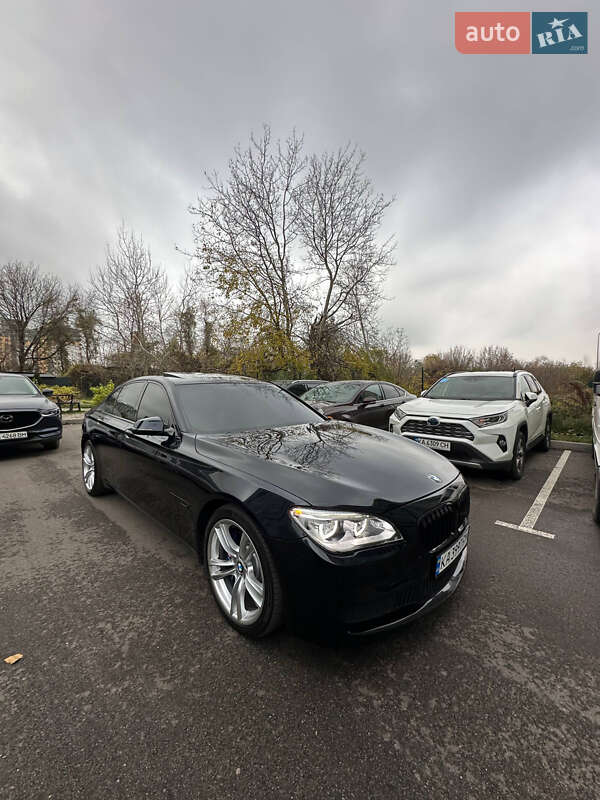 Седан BMW 7 Series 2013 в Киеве