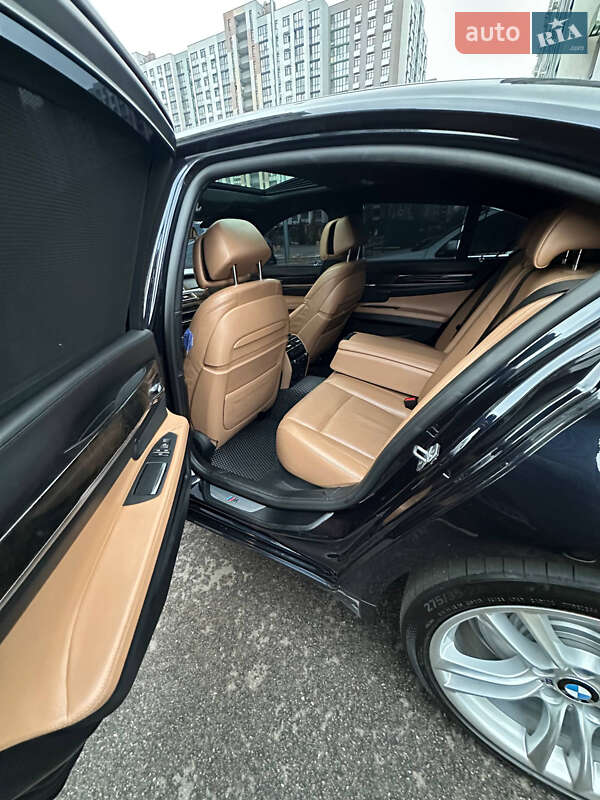 Седан BMW 7 Series 2013 в Киеве