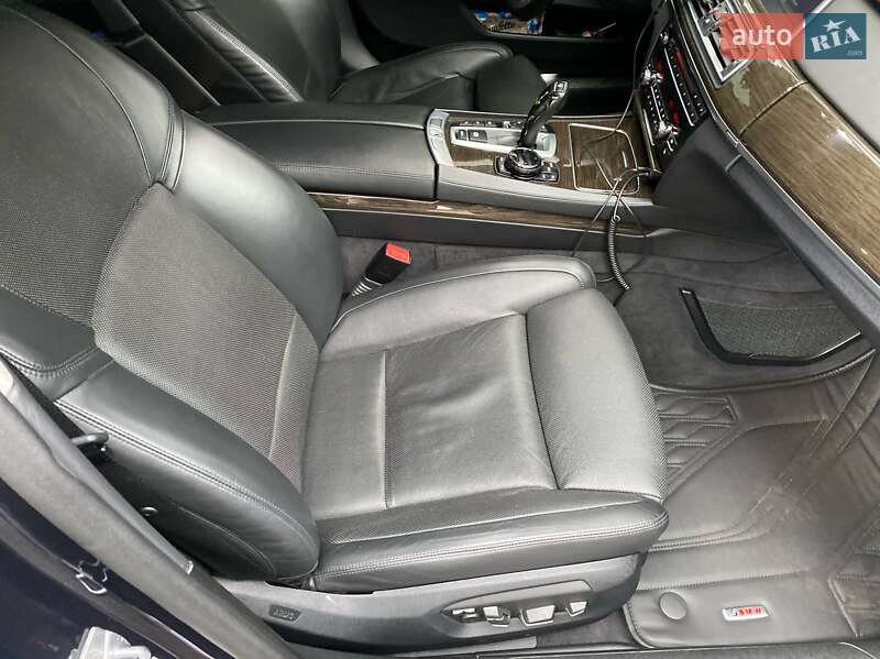 Седан BMW 7 Series 2014 в Киеве