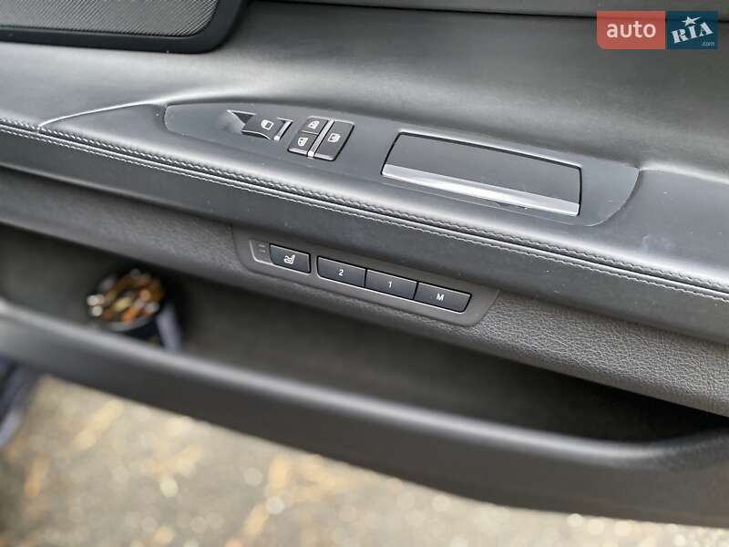 Седан BMW 7 Series 2014 в Киеве