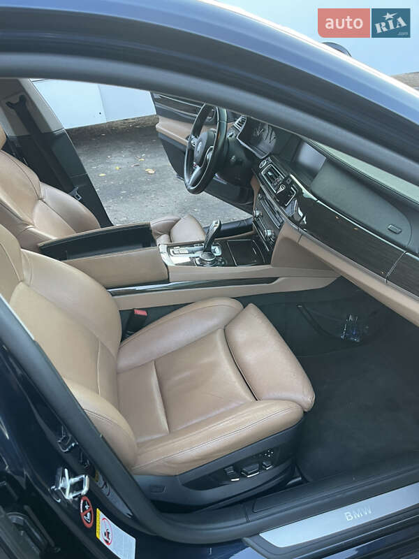 Седан BMW 7 Series 2009 в Одессе фото 13 Седан BMW 7 Series 2009 в Одессе