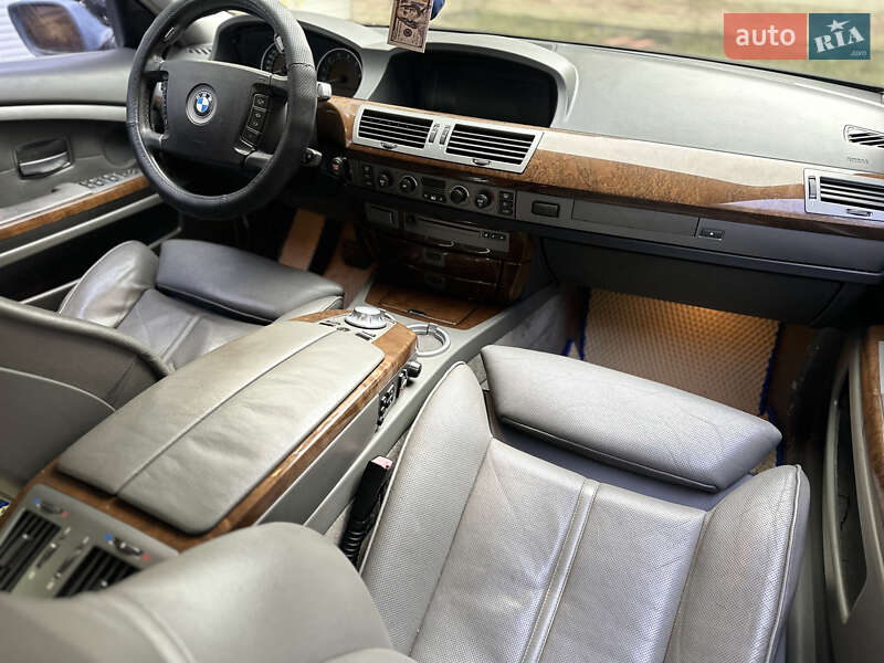Седан BMW 7 Series 2004 в Тернополе