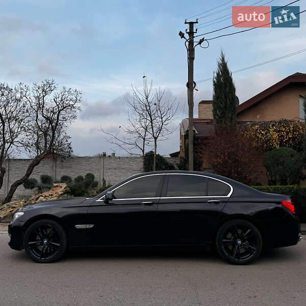 Седан BMW 7 Series 2009 в Днепре
