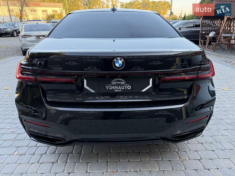 Седан BMW 7 Series 2021 в Виннице