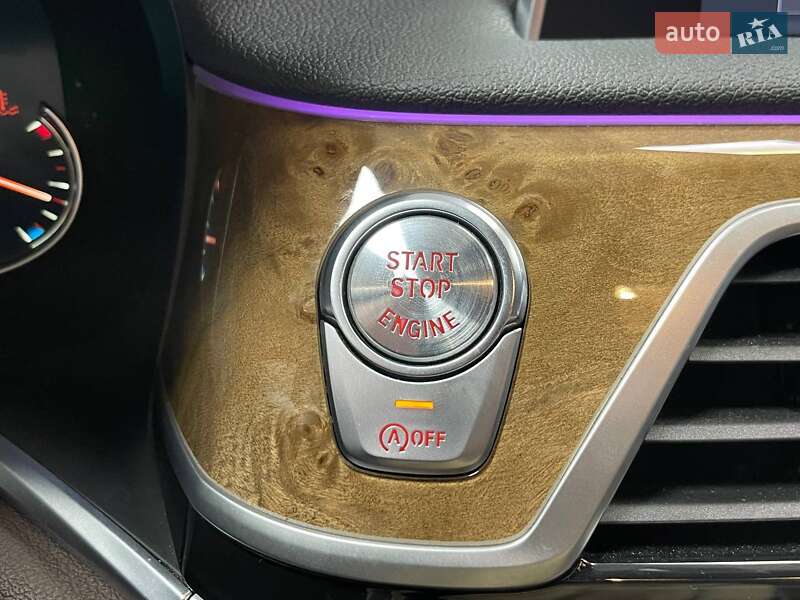 Седан BMW 7 Series 2016 в Киеве