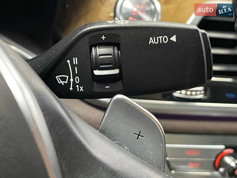 Седан BMW 7 Series 2016 в Киеве