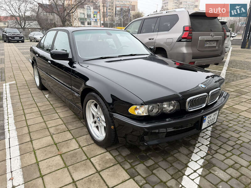 BMW 7 Series 2001