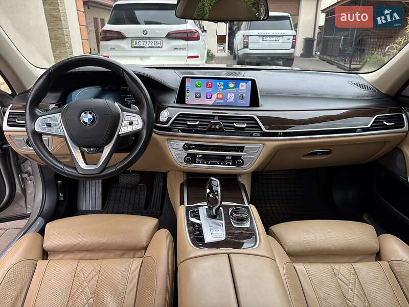 Седан BMW 7 Series 2020 в Нововолинську фото 34 Седан BMW 7 Series 2020 в Нововолинську