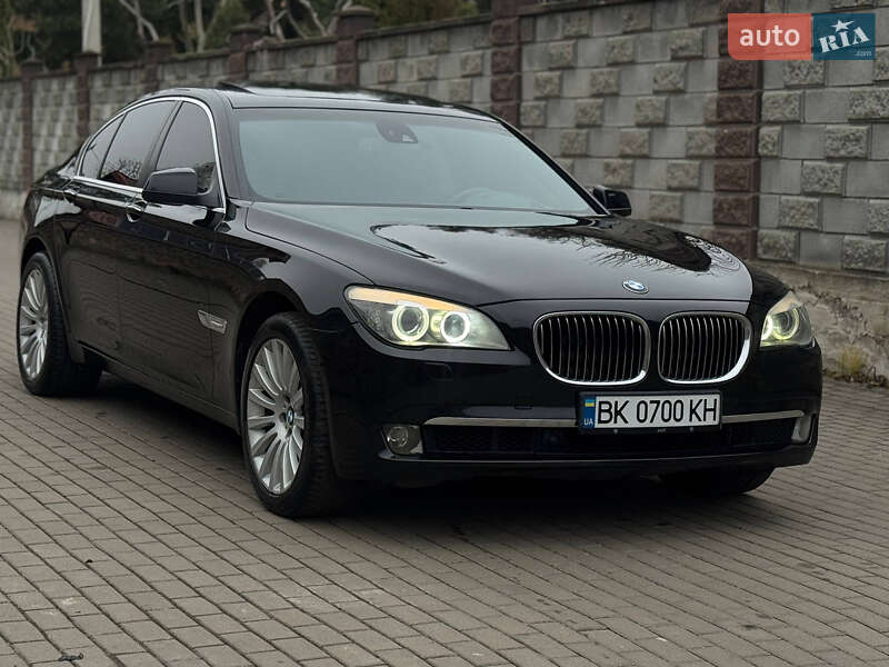 Седан BMW 7 Series 2008 в Ровно