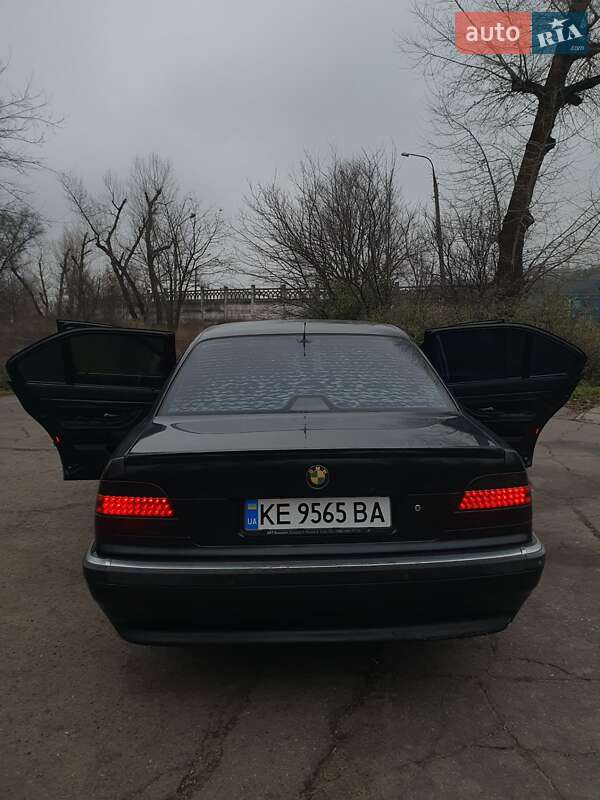 Седан BMW 7 Series 1996 в Каменском фото 12 Седан BMW 7 Series 1996 в Каменском