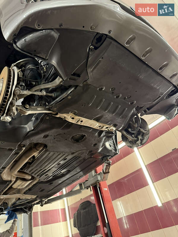 Седан BMW 7 Series 2016 в Львове фото 30 Седан BMW 7 Series 2016 в Львове