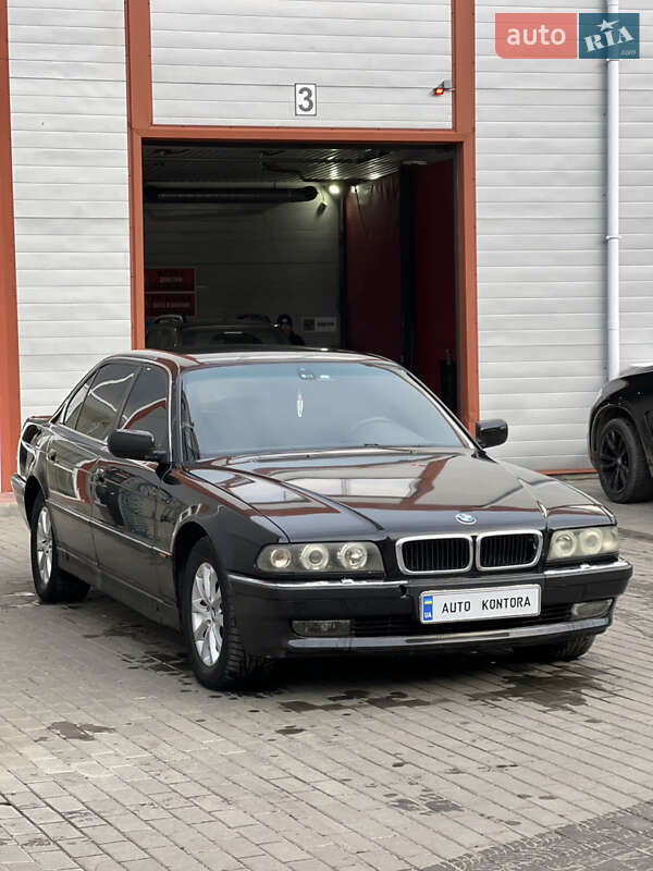 Седан BMW 7 Series 1998 в Сумах