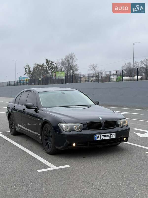 Седан BMW 7 Series 2004 в Полтаві