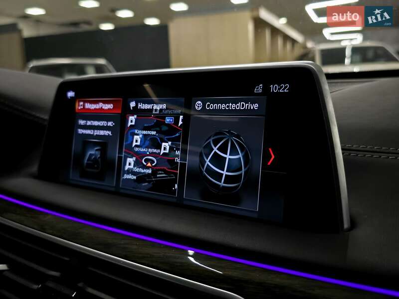 Седан BMW 7 Series 2015 в Николаеве