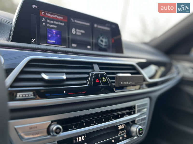 Седан BMW 7 Series 2016 в Киеве фото 62 Седан BMW 7 Series 2016 в Киеве