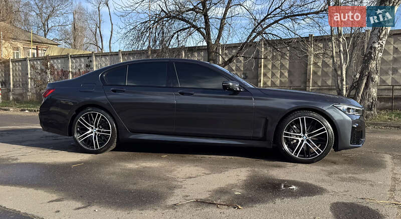 Седан BMW 7 Series 2017 в Одессе