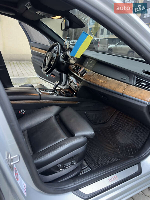 Седан BMW 7 Series 2011 в Хмельницком фото 13 Седан BMW 7 Series 2011 в Хмельницком