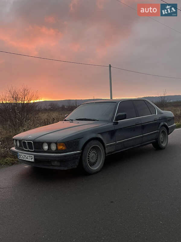 BMW 7 Series 1988 BMW 7 Series 1988