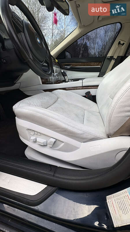 Седан BMW 7 Series 2008 в Дубровице фото 16 Седан BMW 7 Series 2008 в Дубровице