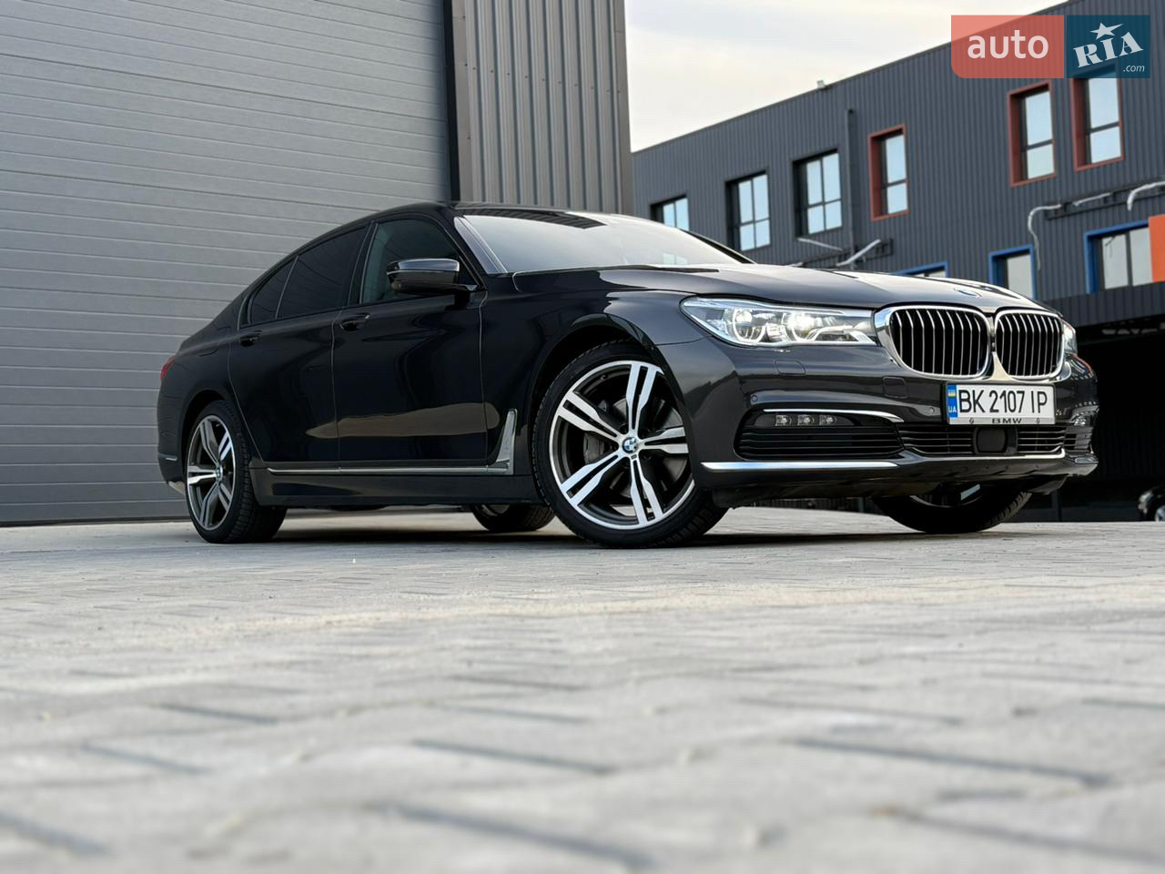 2019 BMW 7er - мініатюра 3