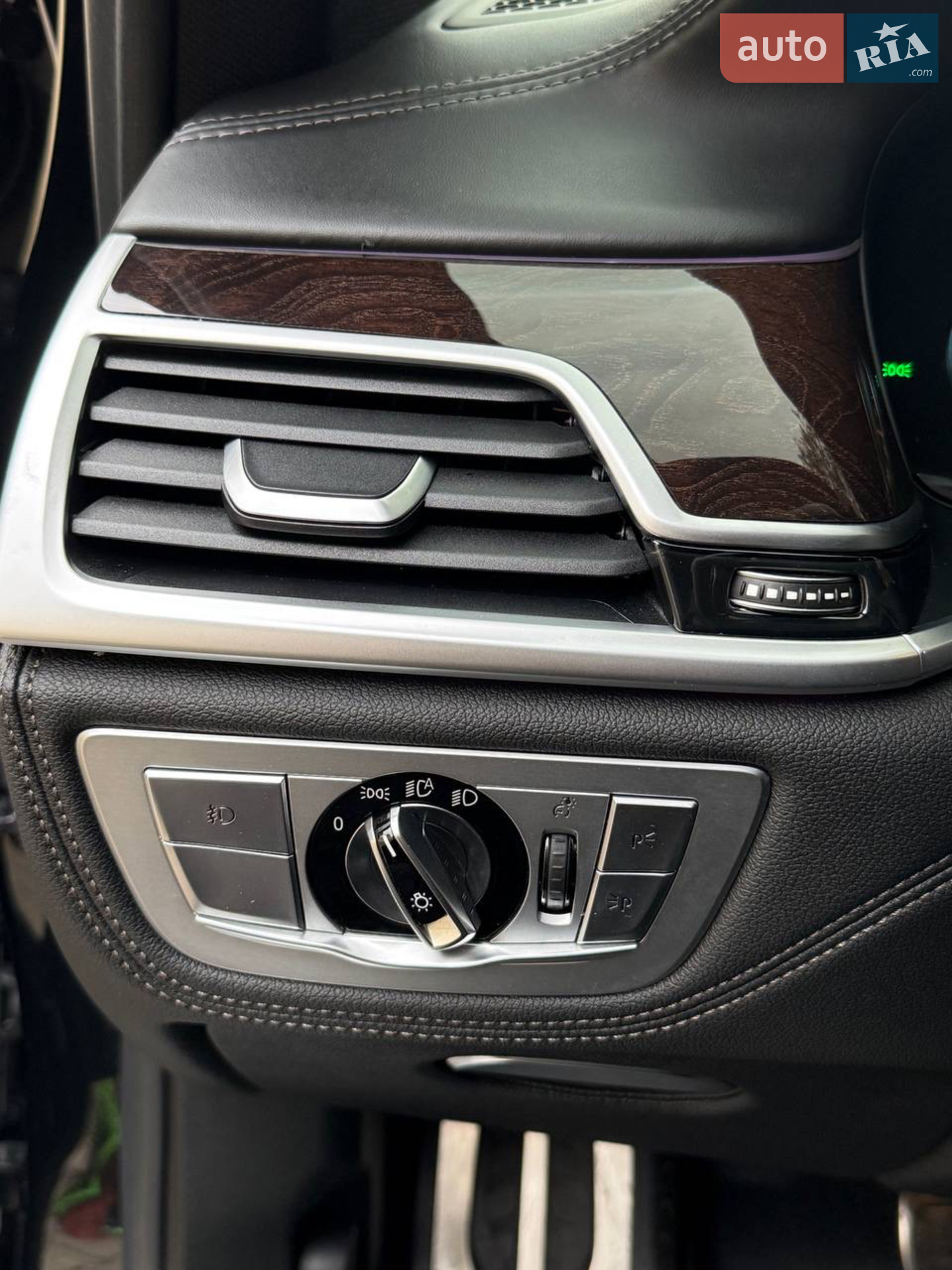 2018 BMW 7er - мініатюра 84