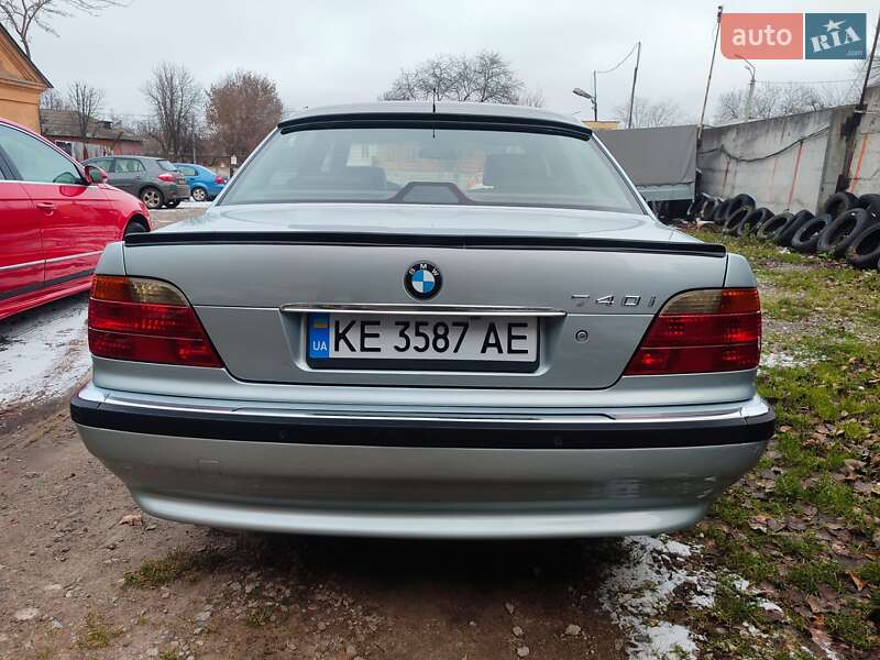 Седан BMW 7 Series 1997 в Дніпрі