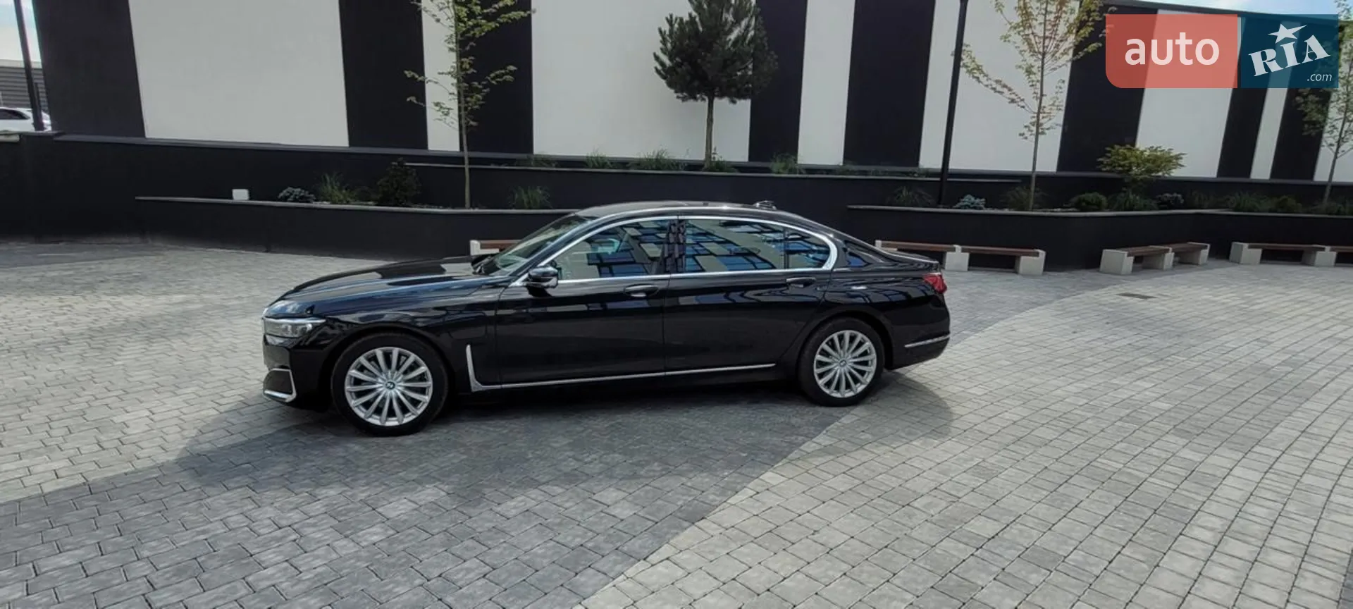 2019 BMW 7er - мініатюра 3