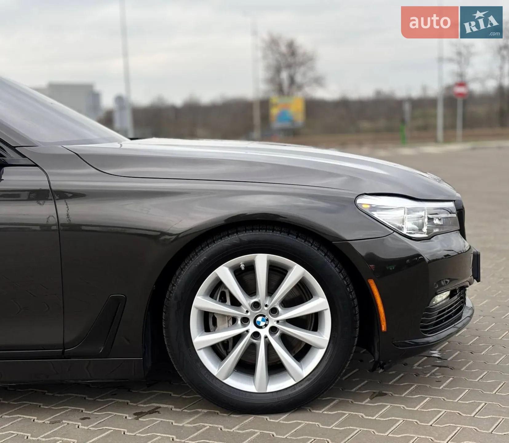 2015 BMW 7er - мініатюра 5
