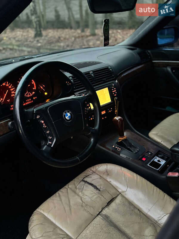 Седан BMW 7 Series 1996 в Рівному фото 15 Седан BMW 7 Series 1996 в Рівному