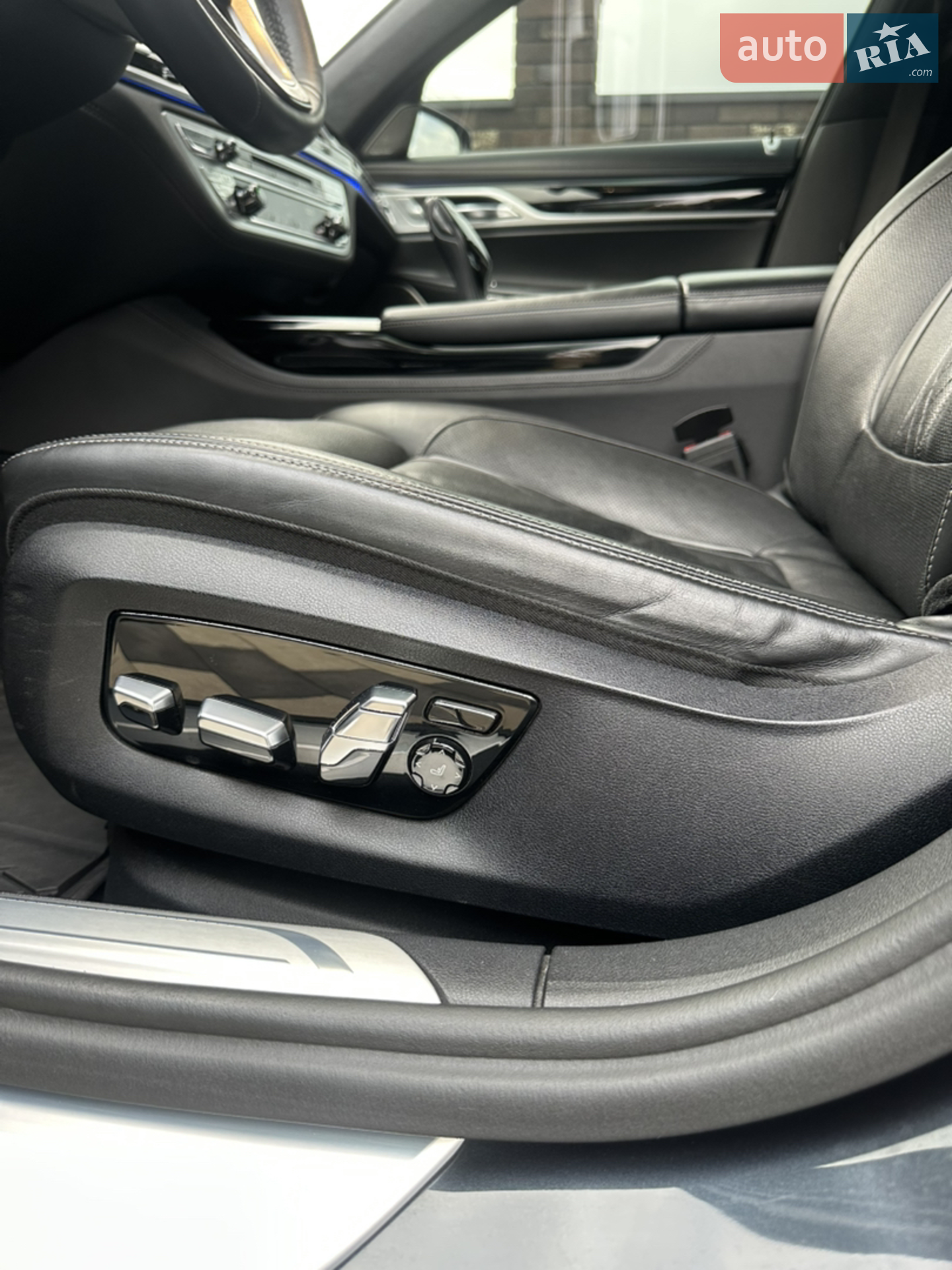 2017 BMW 7er - мініатюра 17