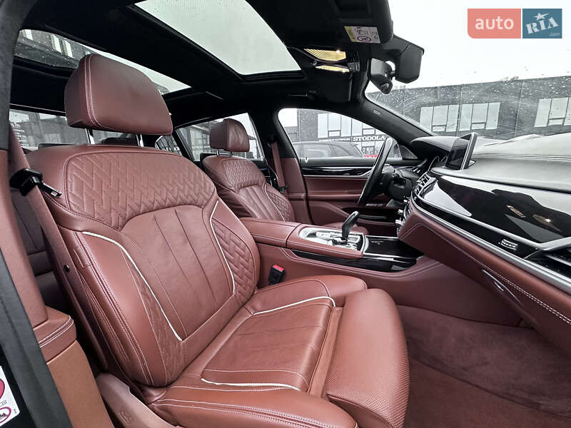 Седан BMW 7 Series 2016 в Луцьку