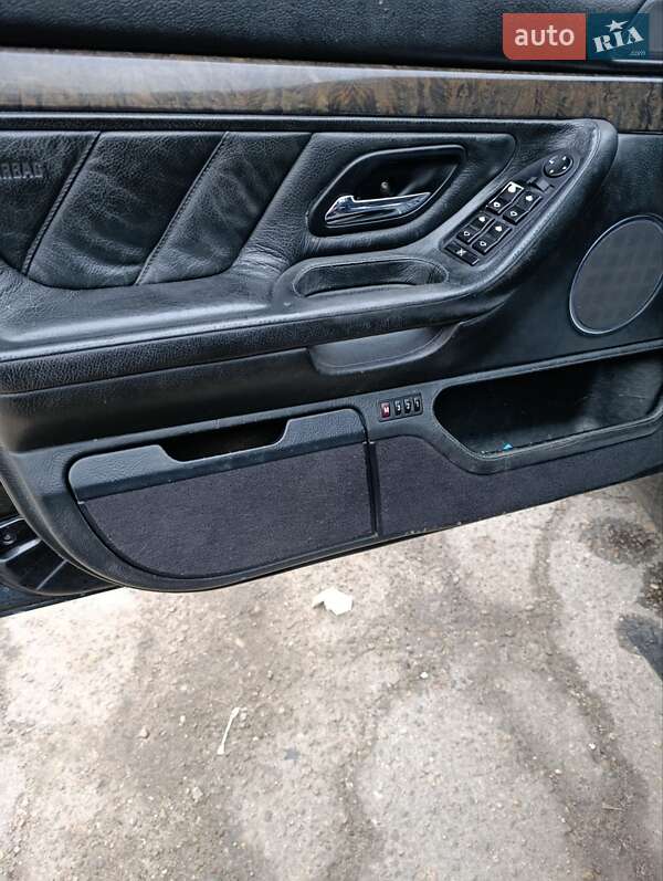 Седан BMW 7 Series 2001 в Запорожье фото 4 Седан BMW 7 Series 2001 в Запорожье