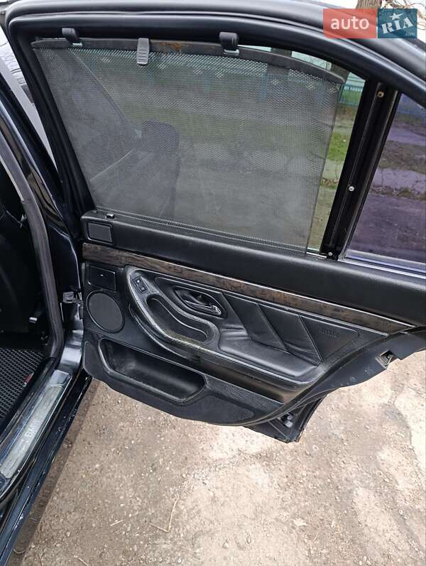 Седан BMW 7 Series 2001 в Запорожье фото 8 Седан BMW 7 Series 2001 в Запорожье