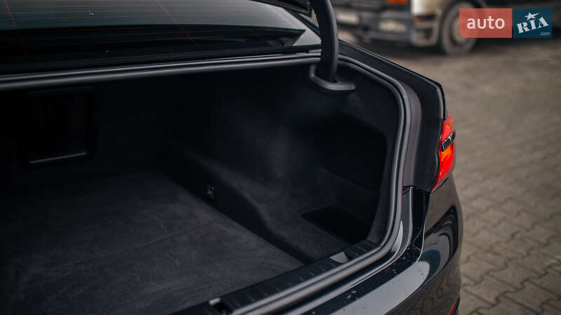 Седан BMW 7 Series 2017 в Черновцах фото 30 Седан BMW 7 Series 2017 в Черновцах