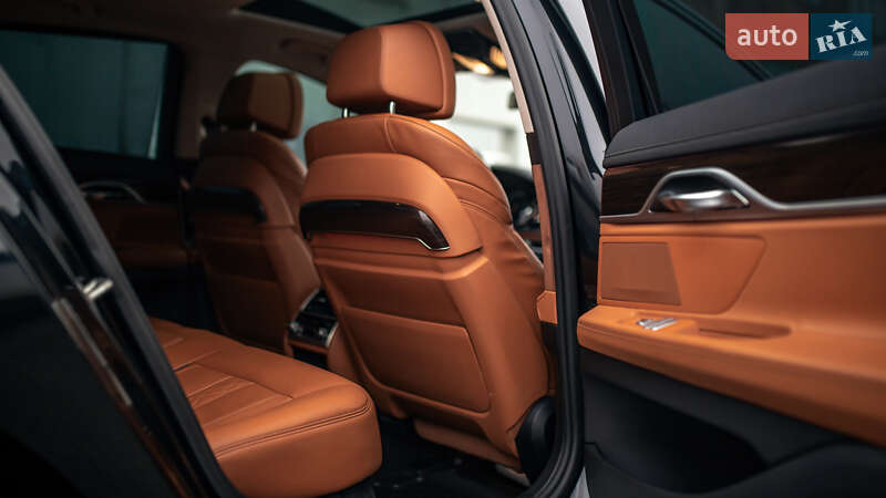 Седан BMW 7 Series 2017 в Черновцах фото 56 Седан BMW 7 Series 2017 в Черновцах