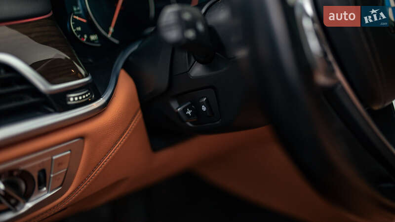 Седан BMW 7 Series 2017 в Черновцах фото 76 Седан BMW 7 Series 2017 в Черновцах