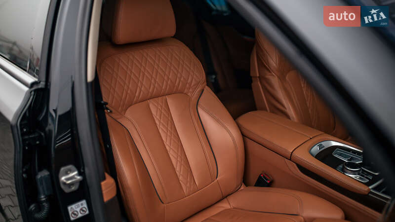 Седан BMW 7 Series 2017 в Черновцах фото 93 Седан BMW 7 Series 2017 в Черновцах