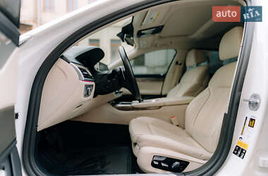 Седан BMW 7 Series 2019 в Вінниці