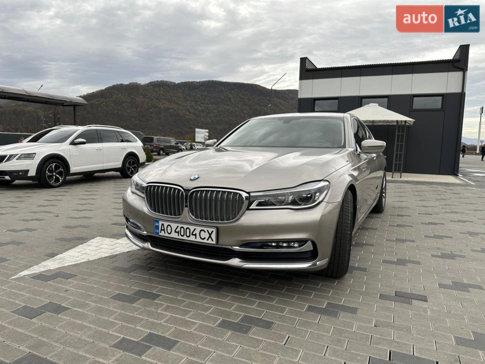 2016 BMW 7er - мініатюра 11