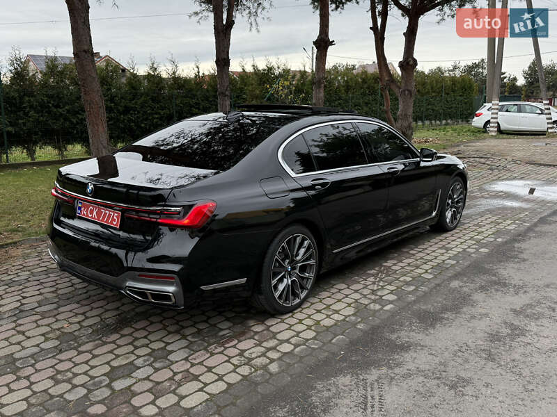 Седан BMW 7 Series 2019 в Киеве