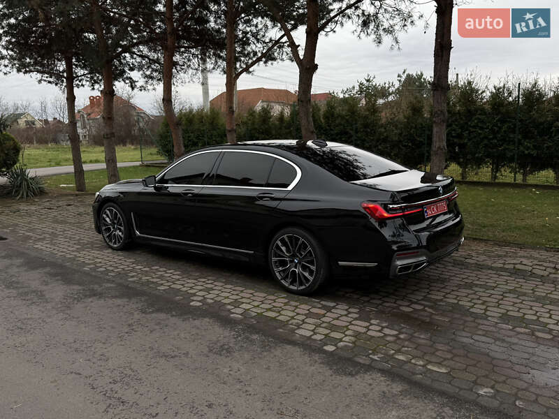 Седан BMW 7 Series 2019 в Киеве